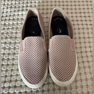 Sperry Women’s Perforated Sneakers